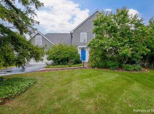 122 Geneva Rd, Glen Ellyn, IL 60137