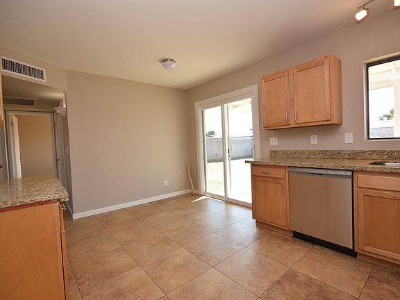 4th image of 15046 N 28th Dr