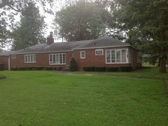 2nd image of 1107 E Harris Ave
