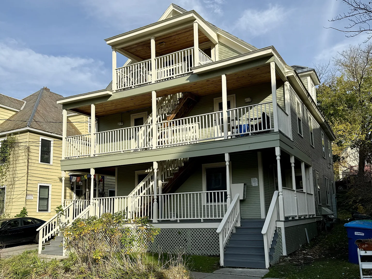 8-10 Isham Street — Photo 2