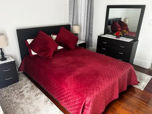 214 Oak St #3, Waterbury, CT 06705