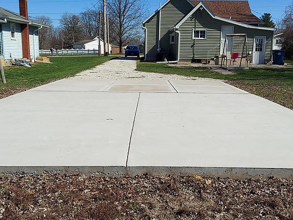 4th image of 109 Miller Ave