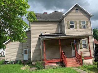 305 1st Ave, Sutersville, PA 15083