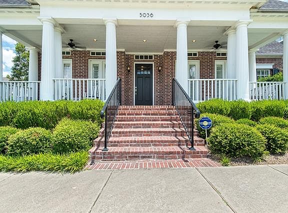 3rd image of 5036 Dickens Ln