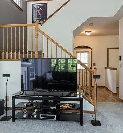 4th image of 379 Fallbrook Ct #17379