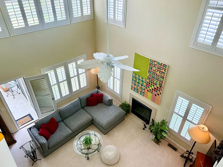 1 Ennis Ln — Photo 7