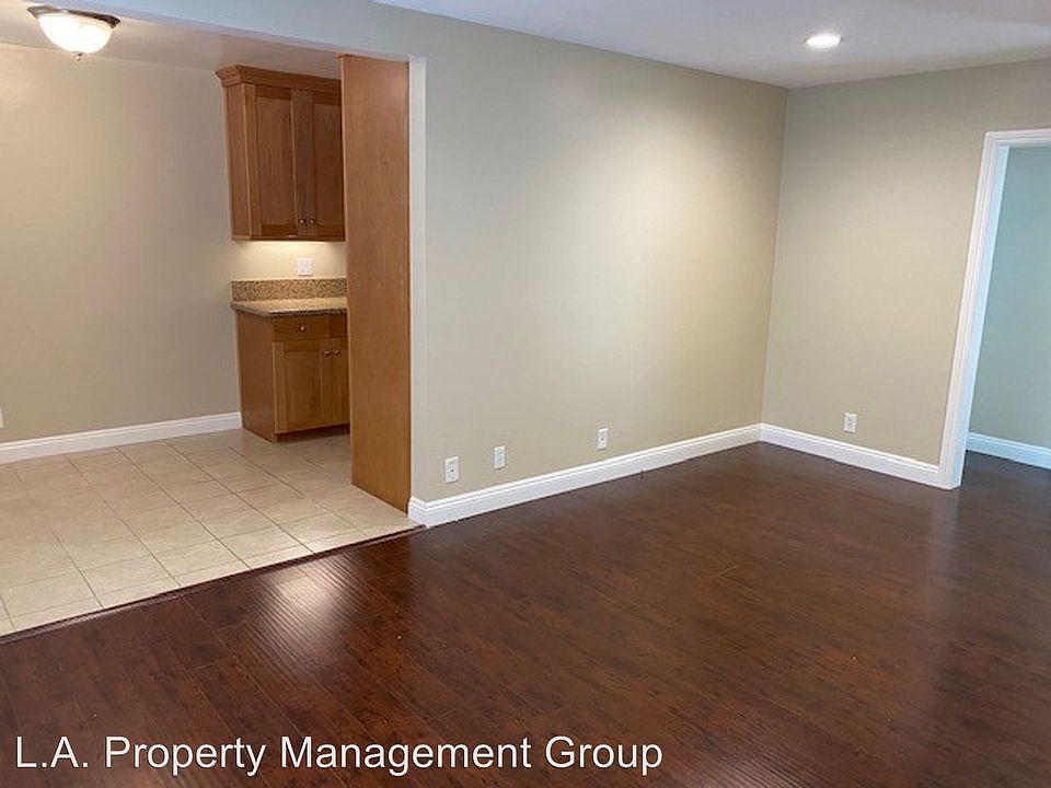 1st image of 224 W Olive St APT 11