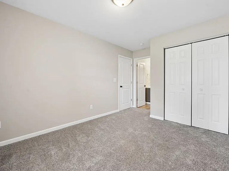 1282 Lockbourne Rd #B — Photo 7