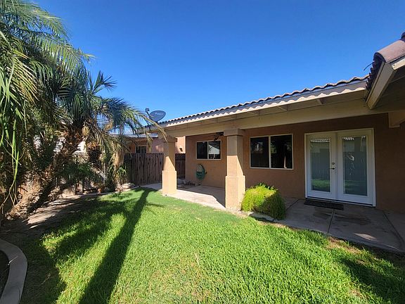3rd image of 230 Branding Iron Dr