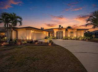 816 S Gondola Dr, Venice, FL 34293