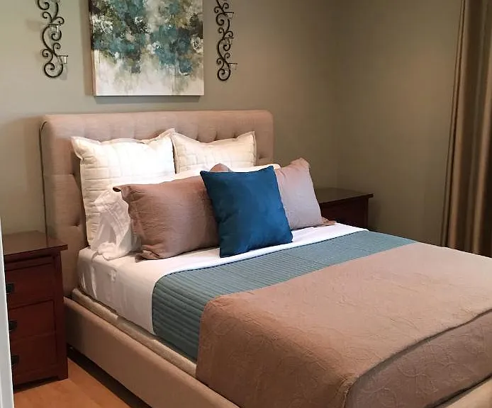 364 Los Robles Cres — Photo 3