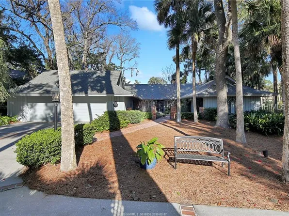 12 Woodbine Pl, Hilton Head Island, SC 29928