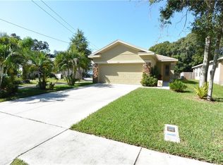 635 Pine St, Safety Harbor, FL 34695