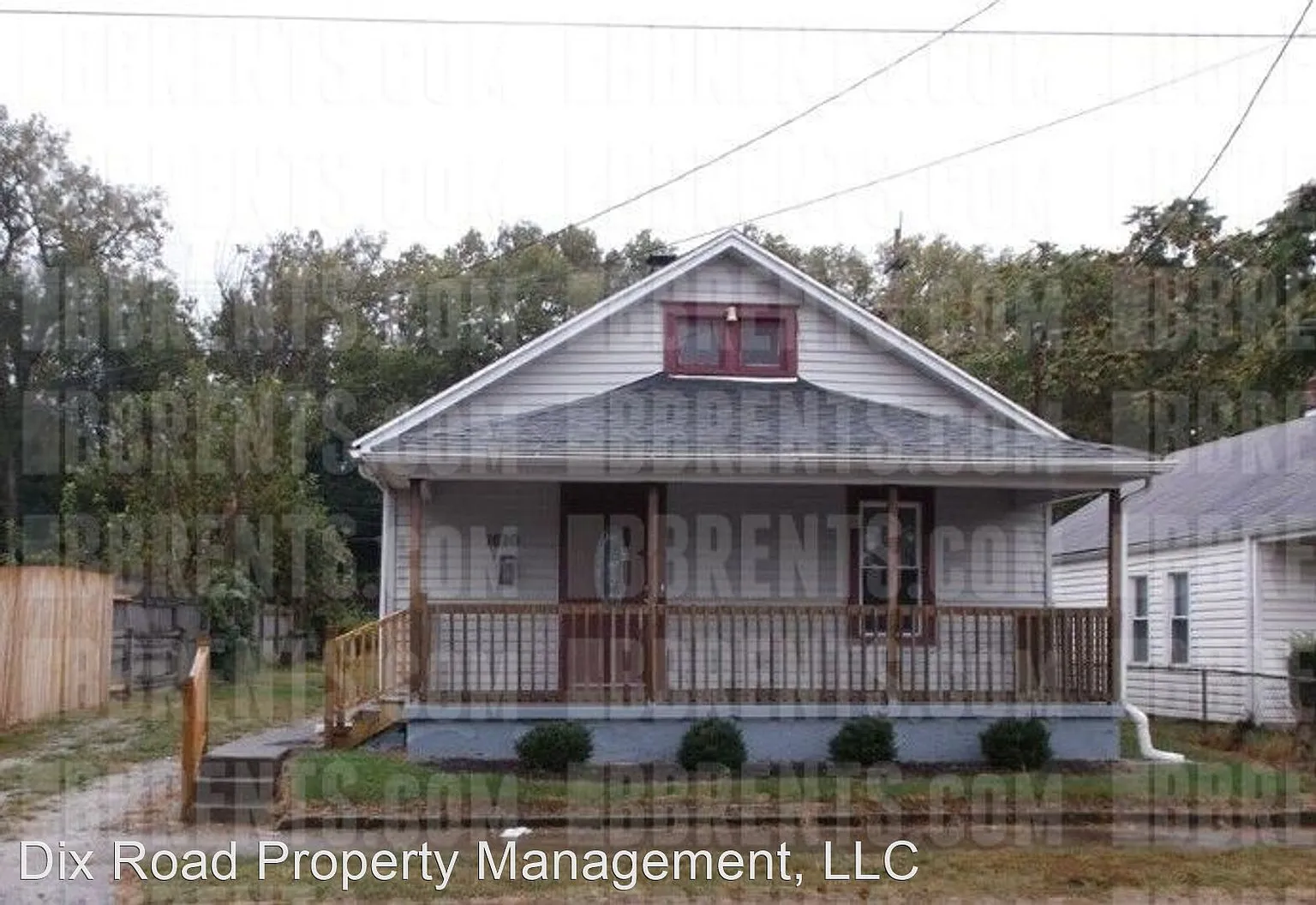 1620 Meadow Ave photo 1