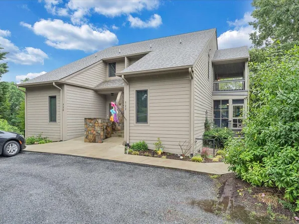 122 Fawn Haven Ln, Huddleston, VA 24104