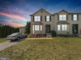 2 Wagner Dr, Hanover, PA 17331