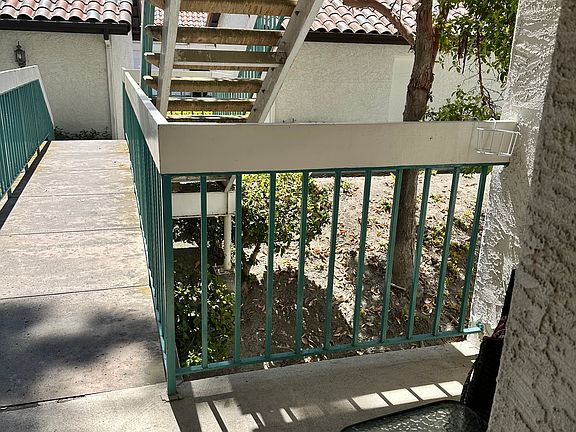 2nd image of 16226 Avenida Venusto Unit D