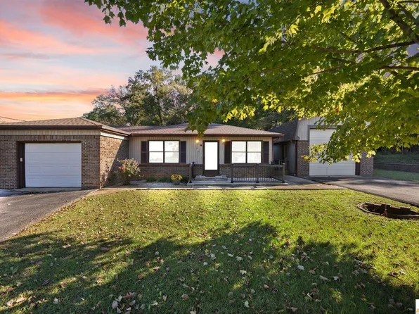 166 Lynns Dr, Horse Cave, KY 42749