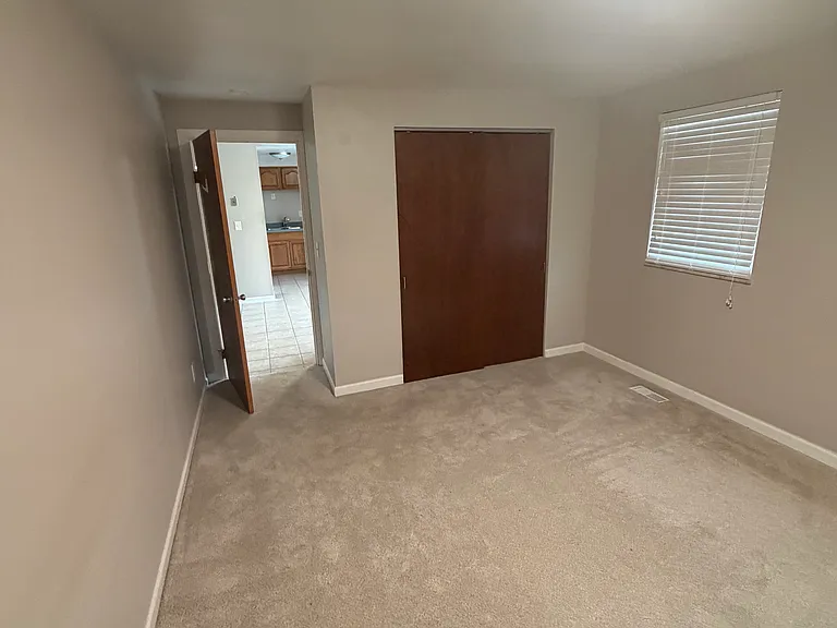 6501 Stonehurst Dr — Photo 12