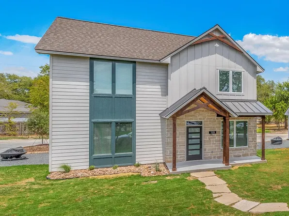 1211 Foster Ave E, College Station, TX 77840
