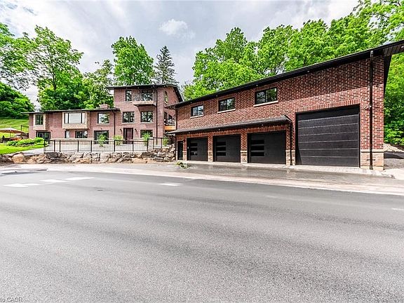 4th image of 8949 Mississauga Rd