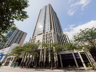 1122 N Clark St APT 3206, Chicago, IL, 60610