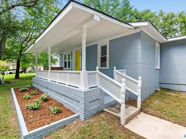 1005 Pat Ingram St, Athens, AL 35611