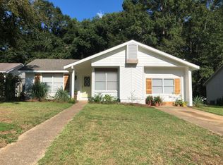 415 Wisteria St, Fairhope, AL 36532