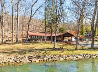 7286 Mullins Cove Rd, Whitwell, TN 37397
