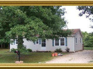 60 Whiteoak Cir, Lyndhurst, VA 22952
