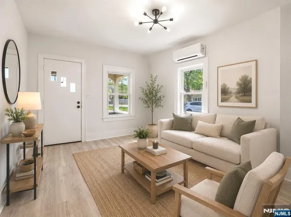 19-21 John Wilton St, Franklin, NJ 07416