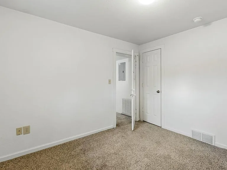 929 19th Ave #2 — Photo 9