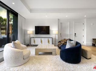 8420 W Sunset Blvd #405, West Hollywood, CA 90069