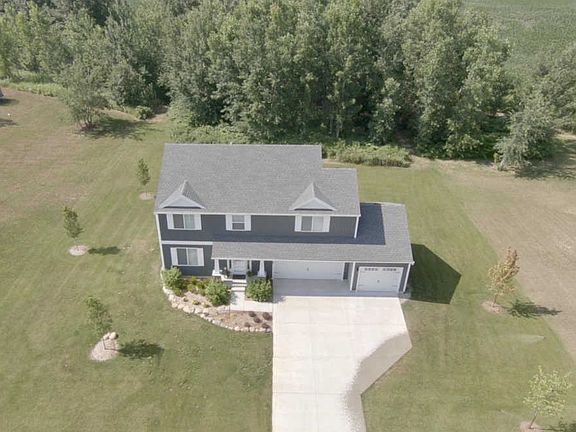 2nd image of 9553 Stone View Dr NE