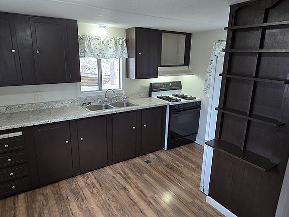 4th image of 1248 Horton Rd