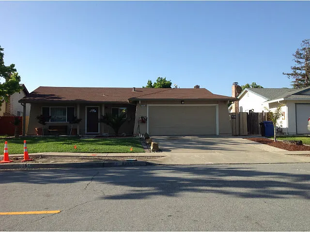 8395 Mayhews Landing Rd photo 1