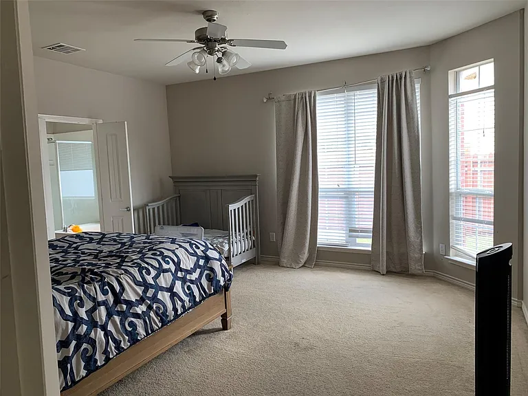 7700 Loma Alta Trl — Photo 12