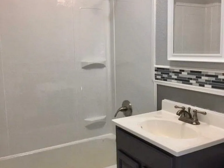 2225 S Grove St — Photo 7