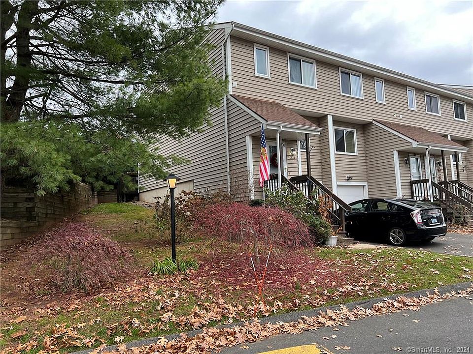 1st image of 321 Monticello Dr #321