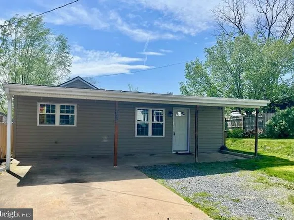 405 5th St, Shenandoah, VA 22849