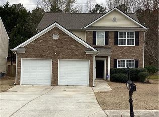 2546 Tullamore Cir, Snellville, GA 30039