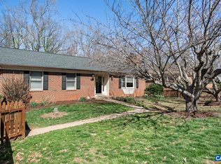 913 Saint Charles Ave, Charlottesville, VA