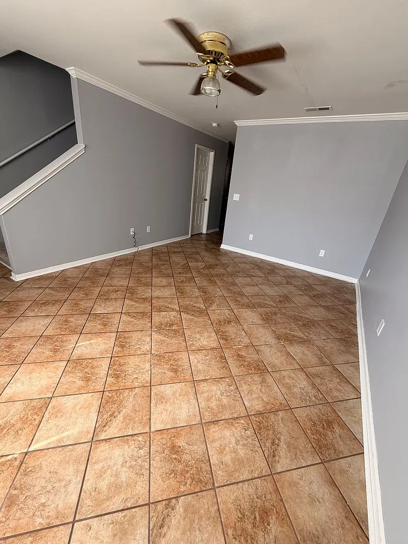 Village Parc Apartments - Centrally Located Townhomes — Photo 2
