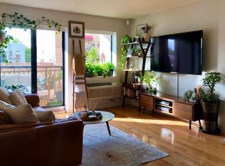 31-35 31st St #412, Astoria, NY 11106