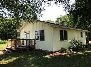 70 Timmy Trl, Somonauk, IL 60552
