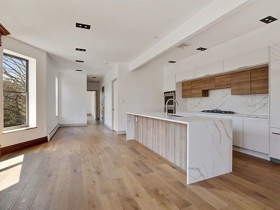 5th image of 378 Grand Ave APT 3