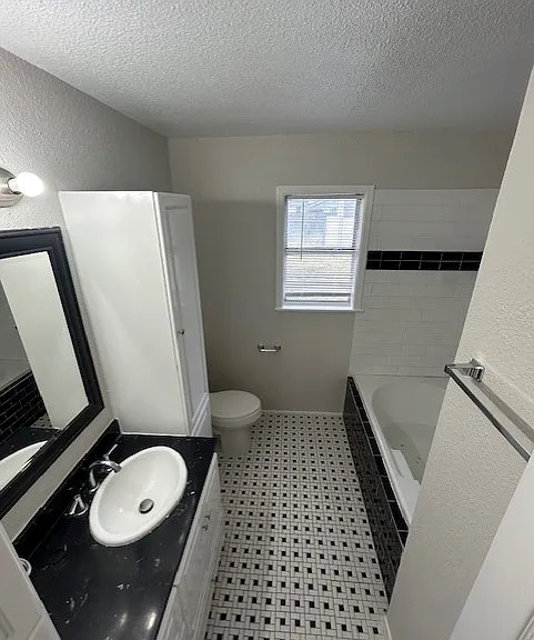 209 E Linda Dr — Photo 6