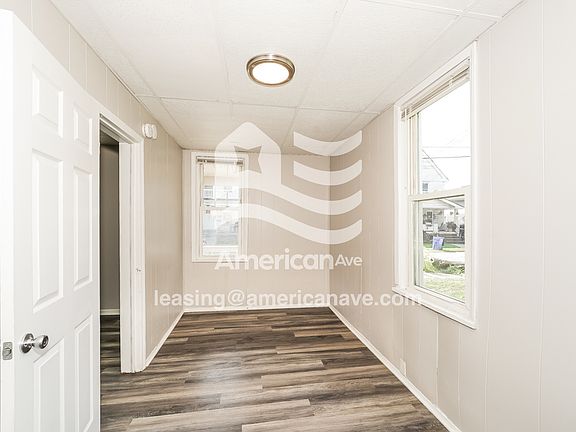 5th image of 3102 Roanoke Ave