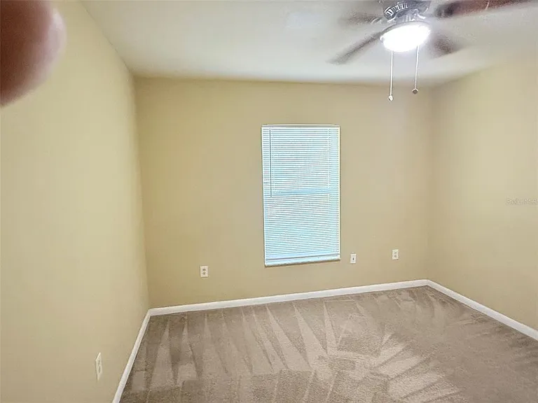 2615 E Curtis St — Photo 13