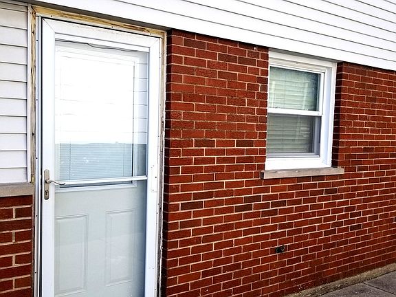 3rd image of 516 Antietam St